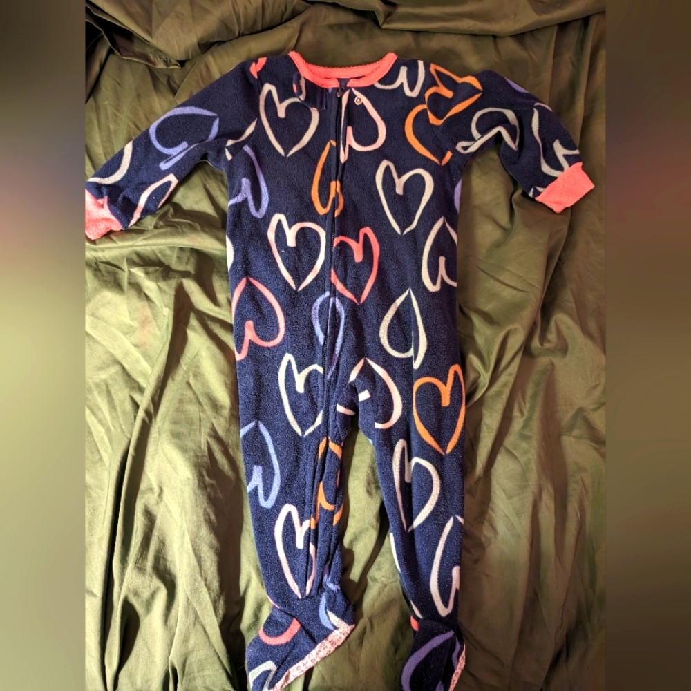 💎5 for $25💎Footies | Onesie 12M Heart print